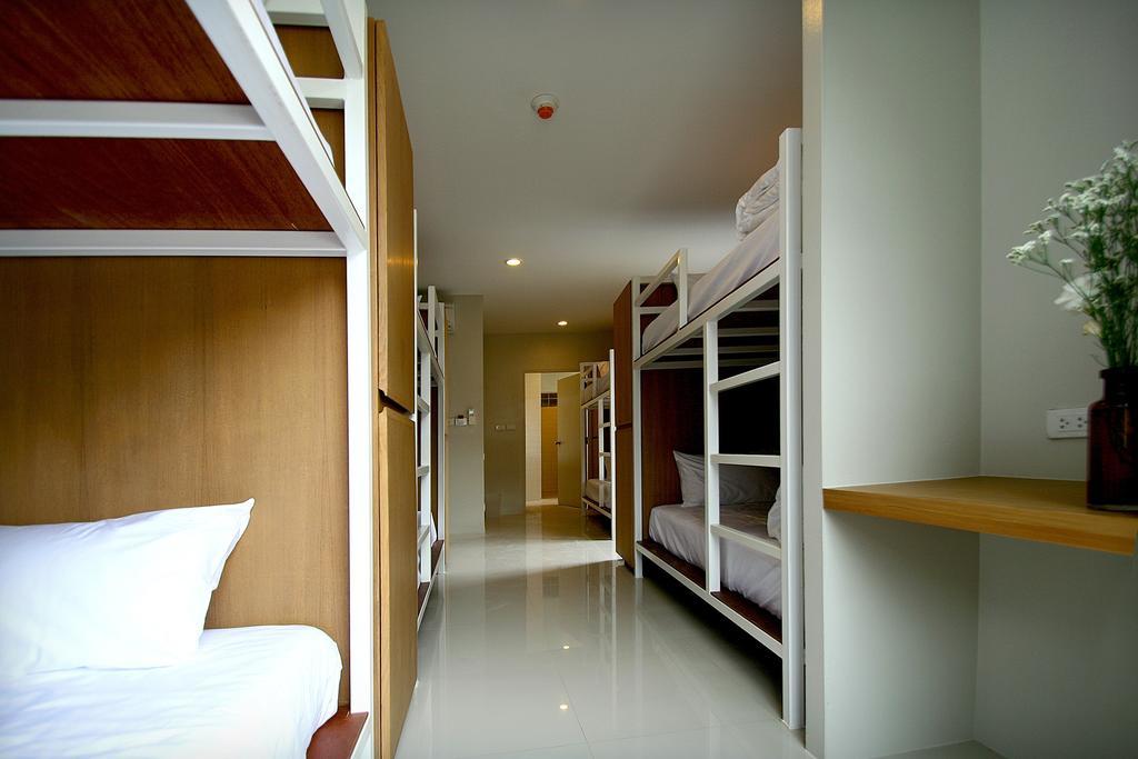 Single Bed 8-Bed Dormitory Room,107726862:JPEG