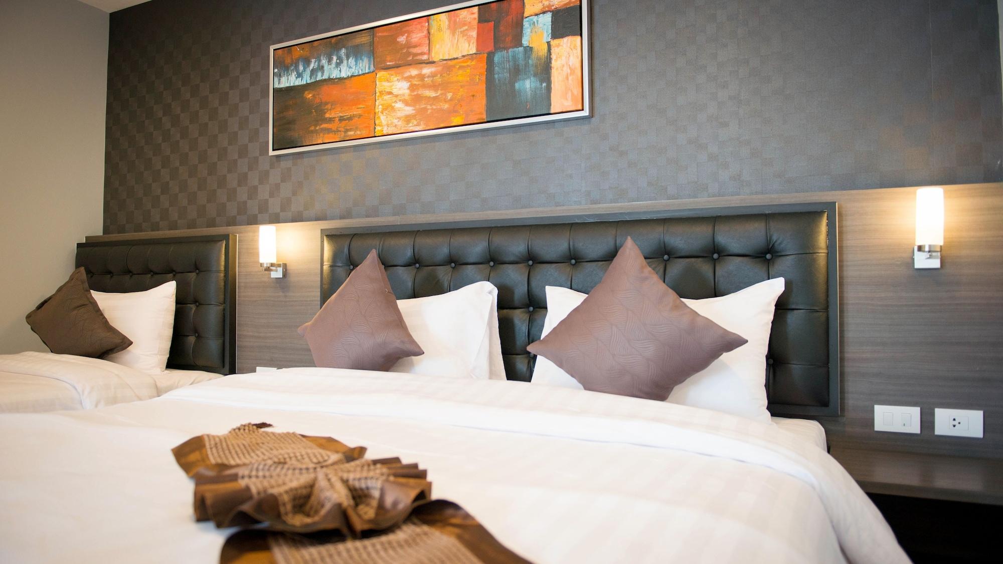 Deluxe Triple Room