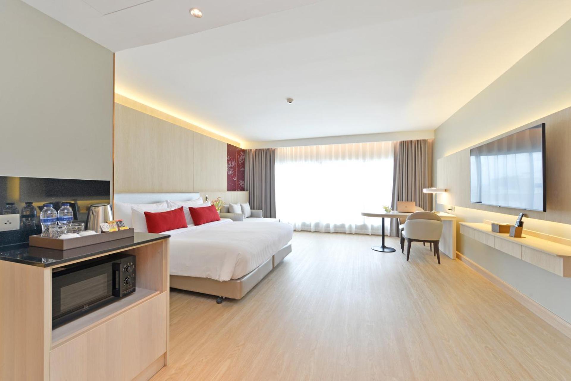 Grand Deluxe Executive,1554678307:JPEG