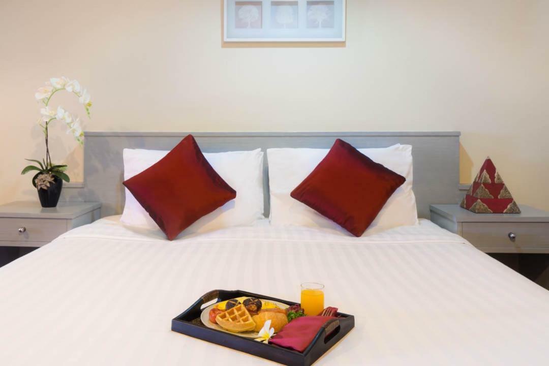 Superior Double or Twin Room,938426302:JPEG