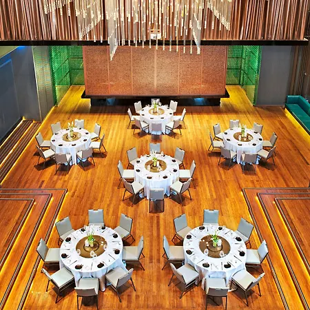 Le Meridien Bangkok-2